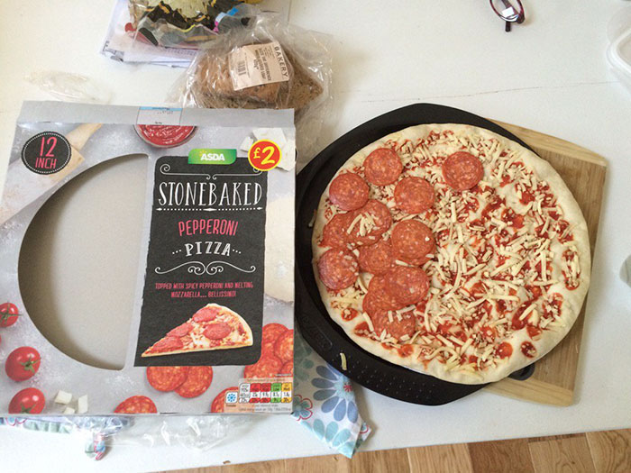 dishonest packaging design